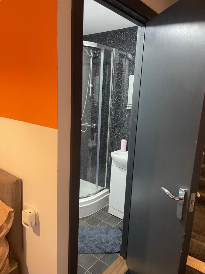Elegant Studio1 Netflix Bathroom Close To Beach Swansea Eksteriør bilde